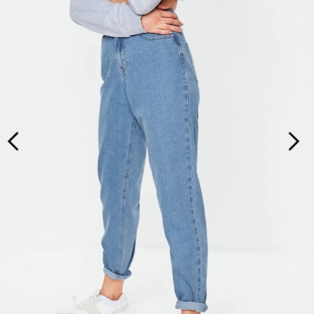 Missguided petit riot high waisted mom jeans - Picture 14 of 14